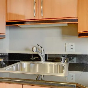 https://luxury-1bd-1bth-suite-at-platinum-strip-view.las-vegashotels.net